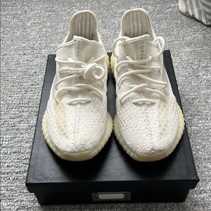 adidas Yeezy Boost 350 V2 Bone